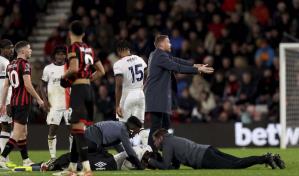 Jugador del Luton colapsa y lo llevan al hospital; City empata y pierde terreno en la Liga Premier