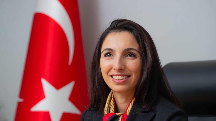 Gobernadora del Banco Central de Turquía se muda a la de sus padres por altos precios de viviendas