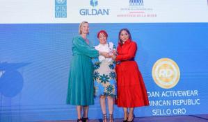 Gildan recibe sello Igualando RD en la categoría oro