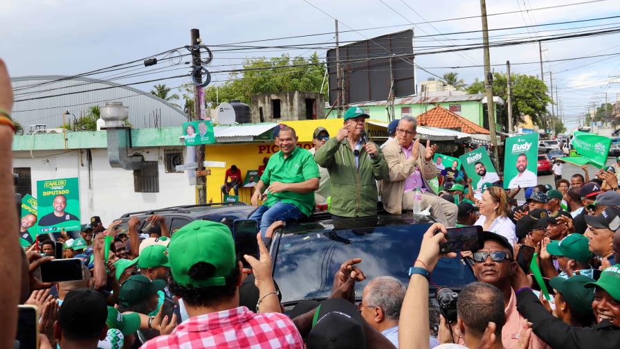 Leonel afirma el pueblo ha despertado y lo que quiere es progreso y prosperidad