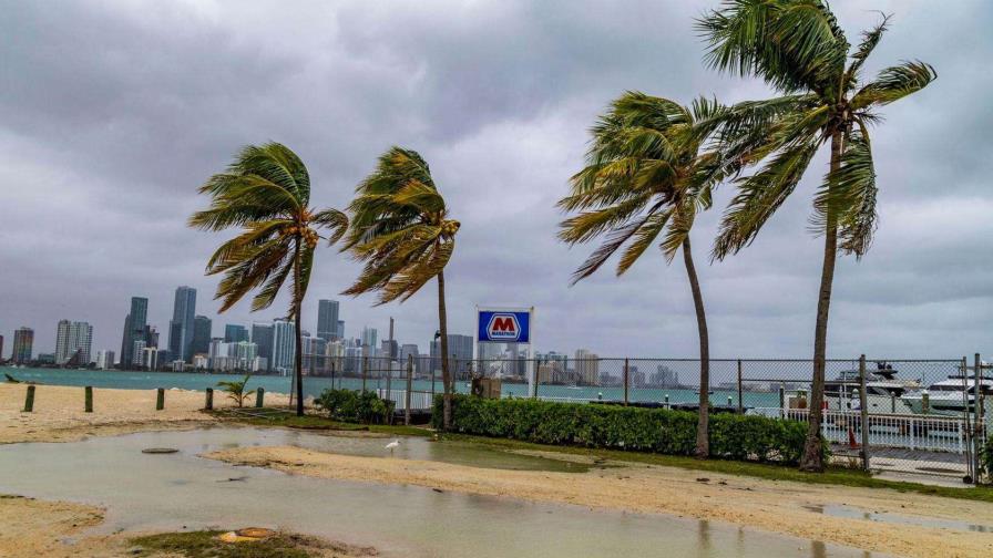 Se forma la tormenta tropical Debby y se emite alerta de huracán en Florida