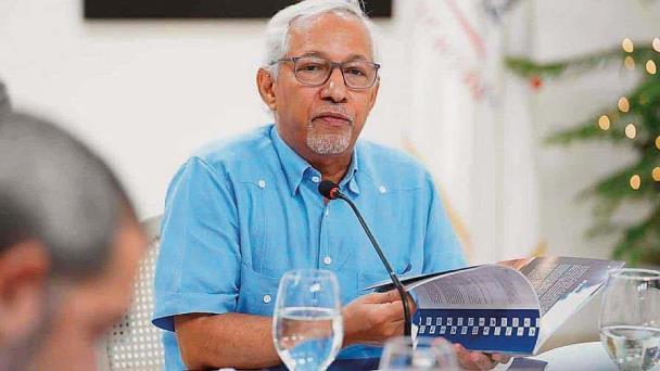 Minerd fortalecerá primer ciclo de secundaria