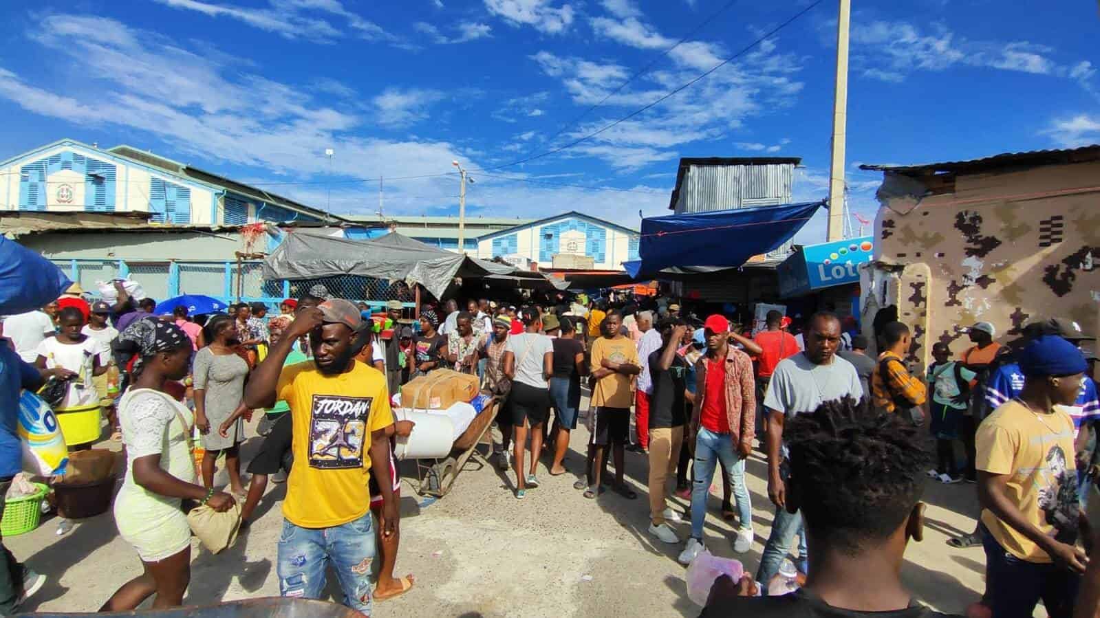 Mercado de Dajabón tuvo amplia participación de haitianos - Diario Libre