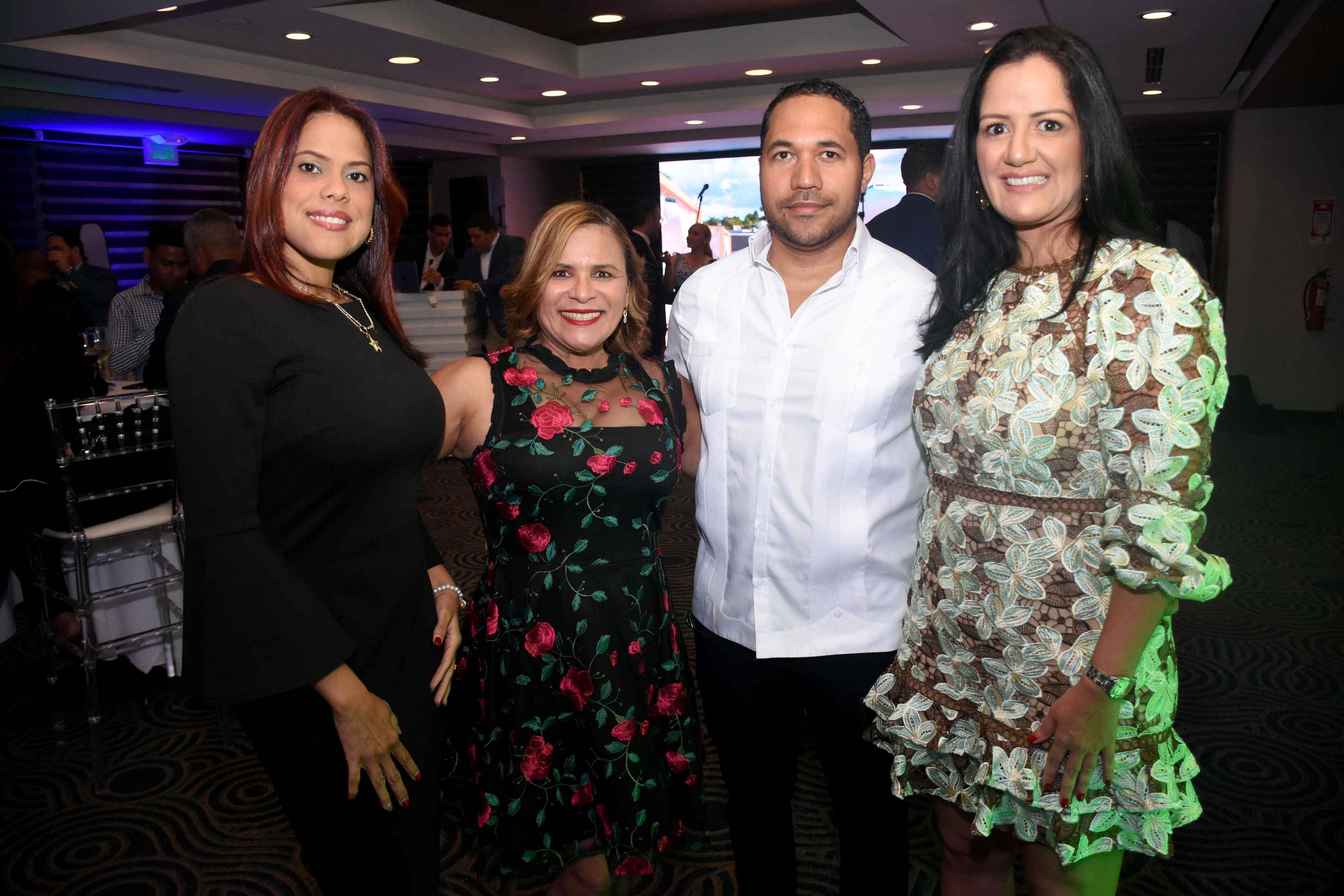 Stephanie Mendoza, Rosa Elvira Morel, Hibrain Sosa y Jennifer Santana.