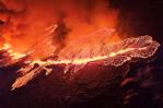 Espectacular erupción volcánica en Islandia provoca ríos de lava Espectacular erupción volcánica en Islandia provoca ríos de lava
