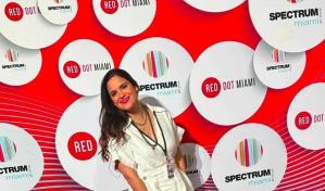 La artista visual dominicana Aida V&aacute;squez particip&oacute; con &eacute;xito en la feria de arte Red Dot Miami