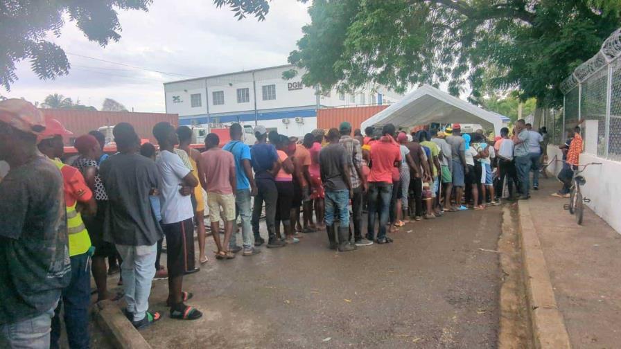 Más de 16 mil haitianos entraron a comprar al mercado fronterizo en Dajabón