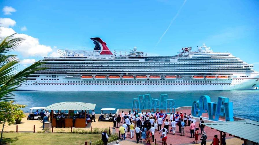 Más de 27,000 turistas llegaron este martes en cinco cruceros a Puerto Plata