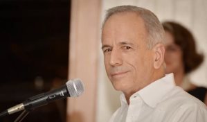 Escritor Manuel Brugal Kunhardt  publica su tercera novela 
