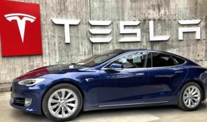 Tesla ofrece a algunos de sus trabajadores en EE.UU. un aumento salarial del 10 %