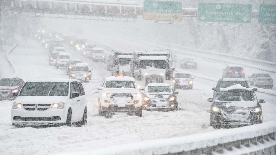 Primera tormenta invernal del año llevará nieve a Nueva York y lluvias torrenciales al sur de EE.UU.