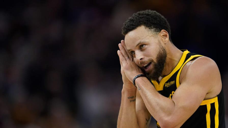 Stephen Curry anota 33 puntos; Warriors se imponen a Celtics en tiempo extra