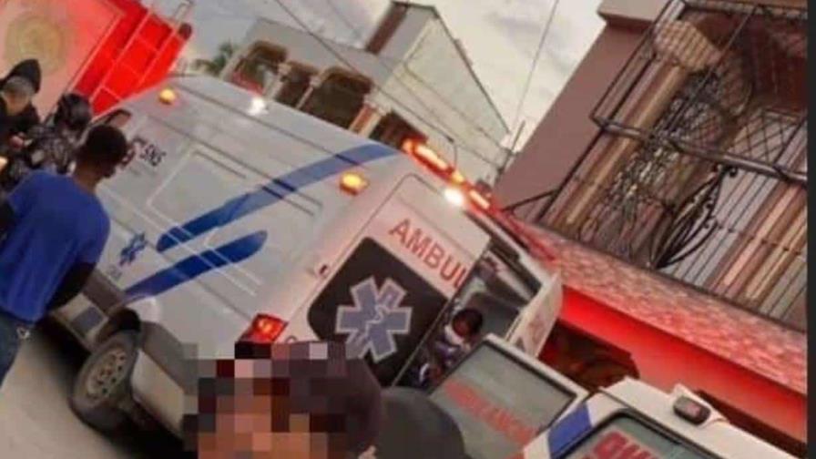 Dos adultos mayores afectados tras incendio en su vivienda en San Pedro de Macorís
