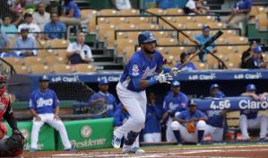 Dawell Lugo conecta cuadrangular y acerca al Licey a la postemporada