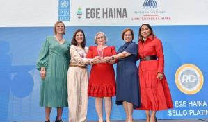 EGE Haina recibe Sello Platino de Igualando RD