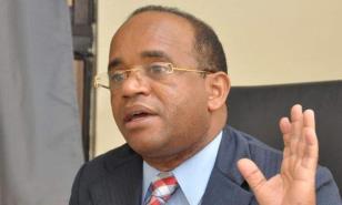 Candidato presidencial  PPT dice trabajará para solucionar problema del drenaje pluvial