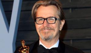 Gary Oldman abraza su faceta como estrella de televisión con Slow Horses