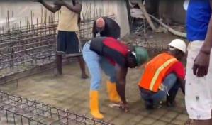 Lluvias en la frontera inundan, pero no detienen, construcción del canal en río Masacre