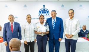 El Gobierno incluye a los bomberos en Plan Máximo del Senasa