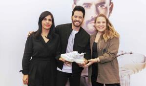 Moda Jumbo presenta colección "Manny Bits" de Manny Cruz