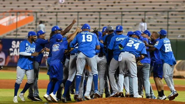 Opiniones en la red social (X) y los equipos clasificados