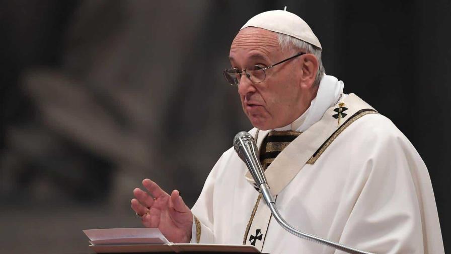 El papa critica la obsesión por la apariencia, especialmente en las redes sociales