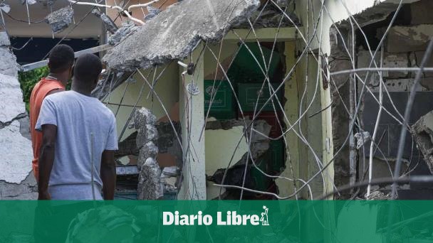 Ley declara fallecidos a desaparecidos en explosión en San Cristóbal