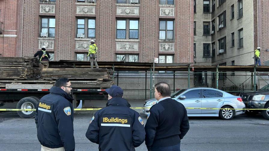 Nueva York remueve andamio que permaneció 21 años frente a un edificio histórico