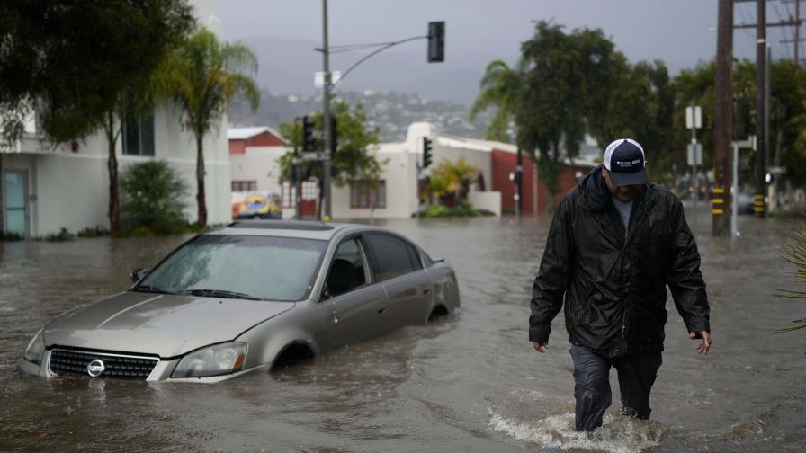 Tormenta amenaza con provocar inundaciones en sudeste de California