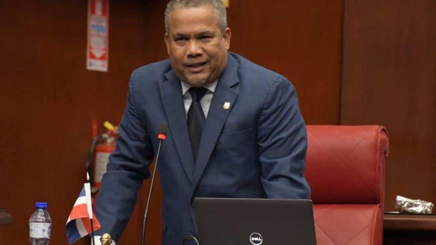 Héctor Acosta habla de su enfermedad y dice que recibe atención en EE.UU. Héctor Acosta habla de su enfermedad y dice que recibe atención en EE.UU.