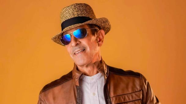 Jueza rechaza demanda de músicos contra el merenguero Jossie Esteban