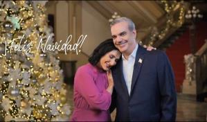 En su tradicional mensaje navideño, Abinader invita a "abrazar al prójimo"