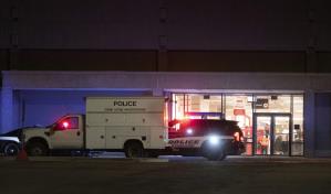 Tiroteo deja un muerto y tres heridos en un centro comercial de Colorado