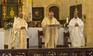 Nuncio deplora que haya tanta gente en soledad a pesar de estar acompañada