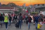 Centenares de migrantes parten en caravana hacia EEUU desde el sur de México