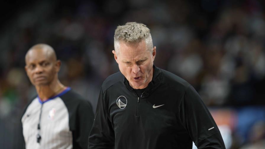 Curry y Kerr: nada contentos con el arbitraje después de caer ante Nuggets