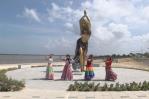 Barranquilla rinde homenaje a Shakira con una estatua de bronce de más de 6 metros Barranquilla rinde homenaje a Shakira con una estatua de bronce de más de 6 metros