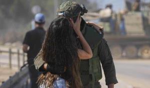 Crece el descontento entre las esposas de los reservistas israelíes movilizados en Gaza
