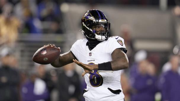 Dolphins y Ravens se disputan supremacía de la Americana en un duelo de poder a poder
