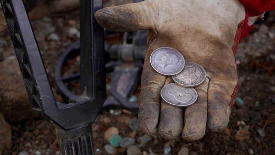 Un equipo de arqueólogos encuentra en China tres monedas de hace más de 2,000 años