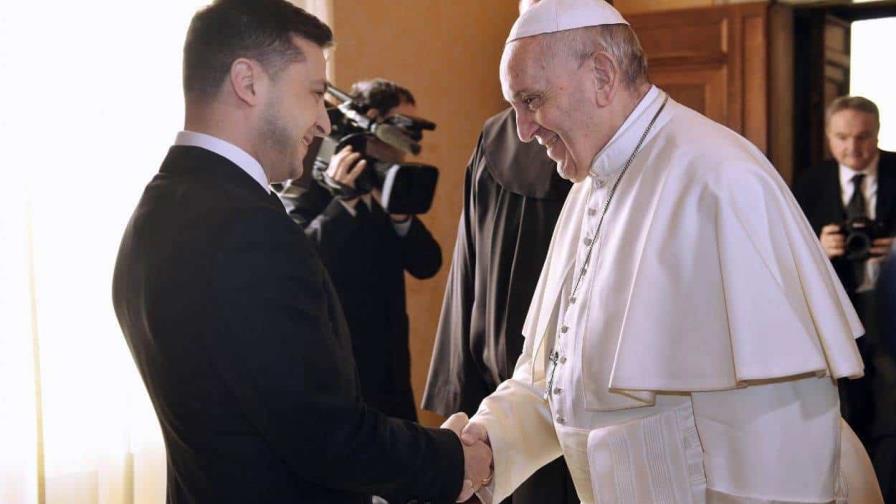 Conversación telefónica entre el papa Francisco y el presidente de Ucrania