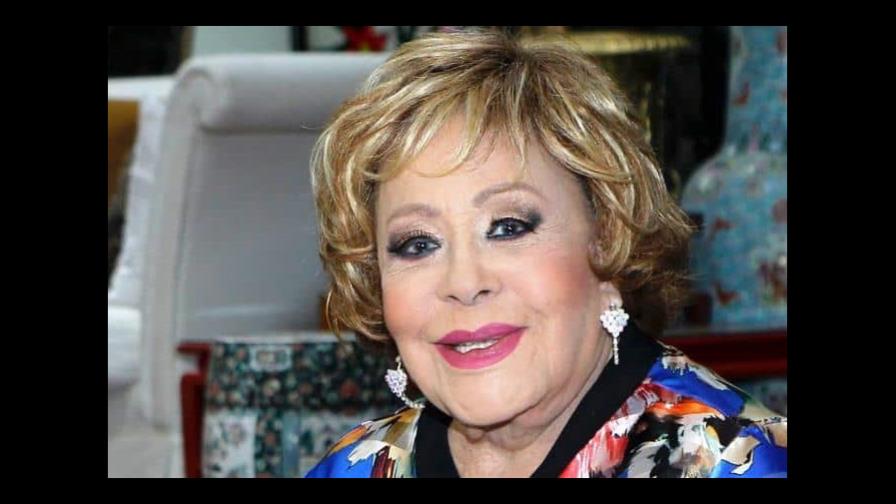 Silvia Pinal tiene previsto salir del hospital para fin de año tras padecer influenza