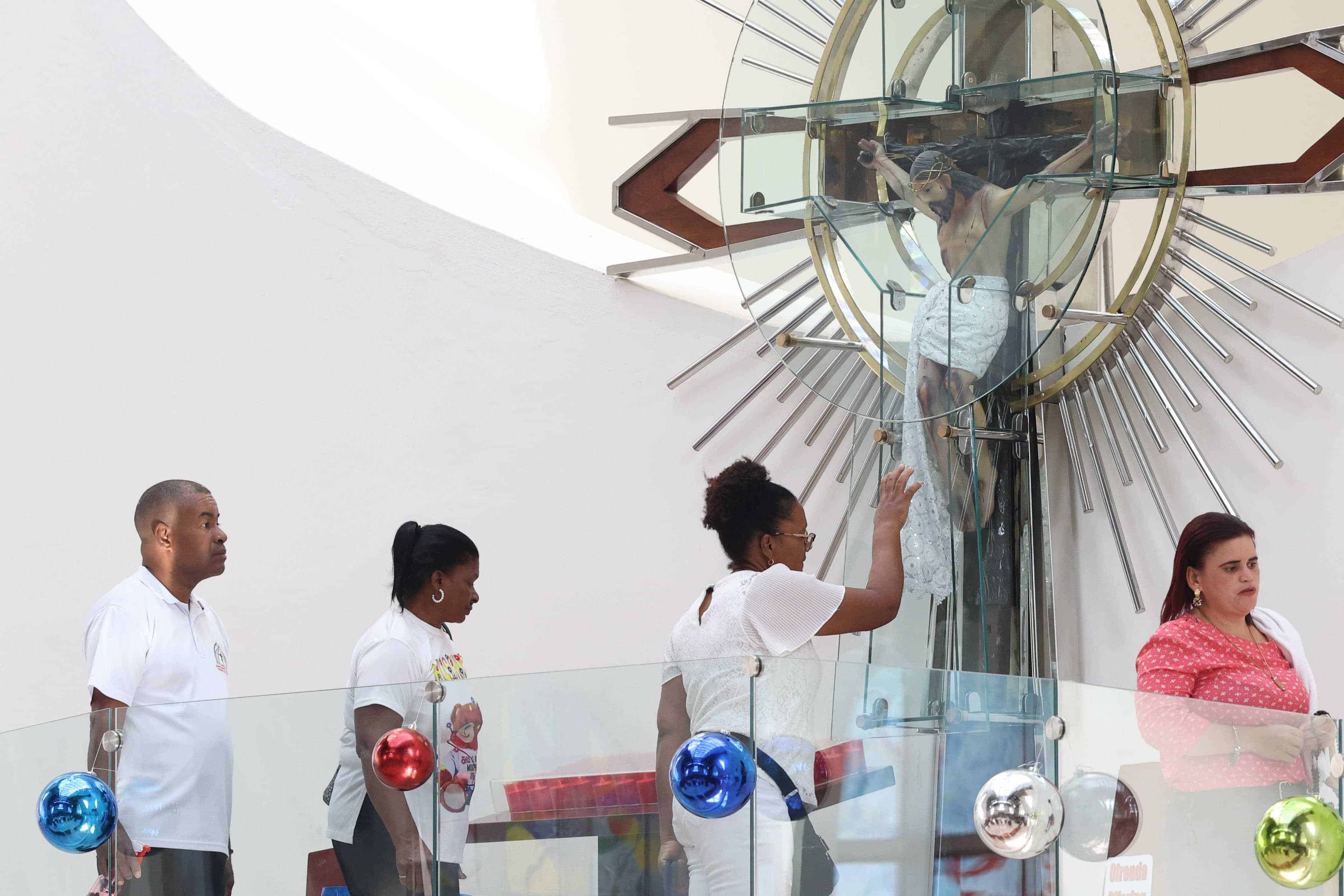 Celebración del Santo Cristo de los Milagros en Bayaguana.