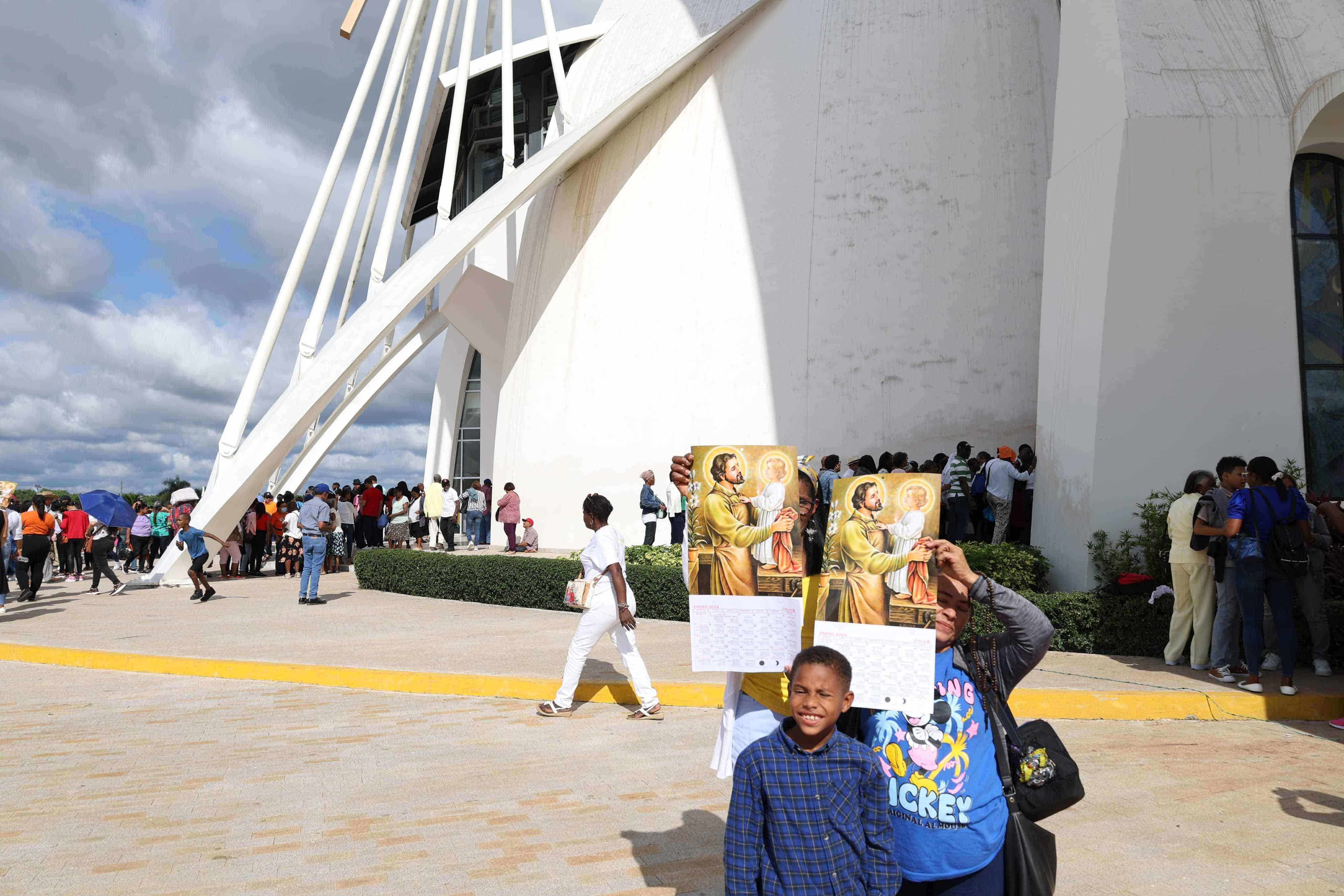 Celebración del Santo Cristo de los Milagros en Bayaguana.