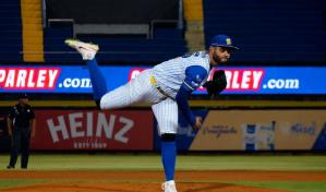 Licey anuncia a Erick Leal y H&eacute;ctor S&aacute;nchez como refuerzos