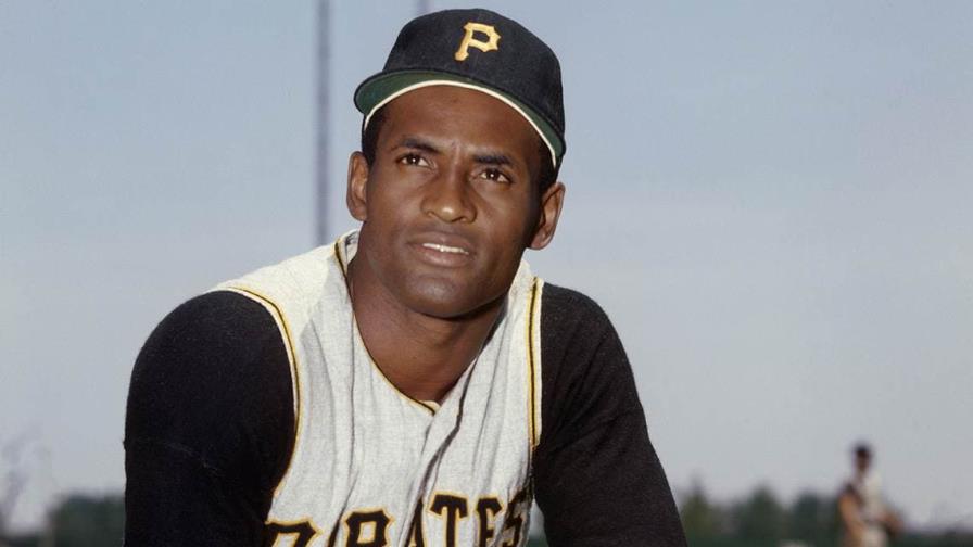 Roberto Clemente, 52 años de su fallecimiento