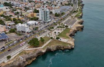 Crecimiento del 5 % para 2024: objetivo principal para la economía dominicana