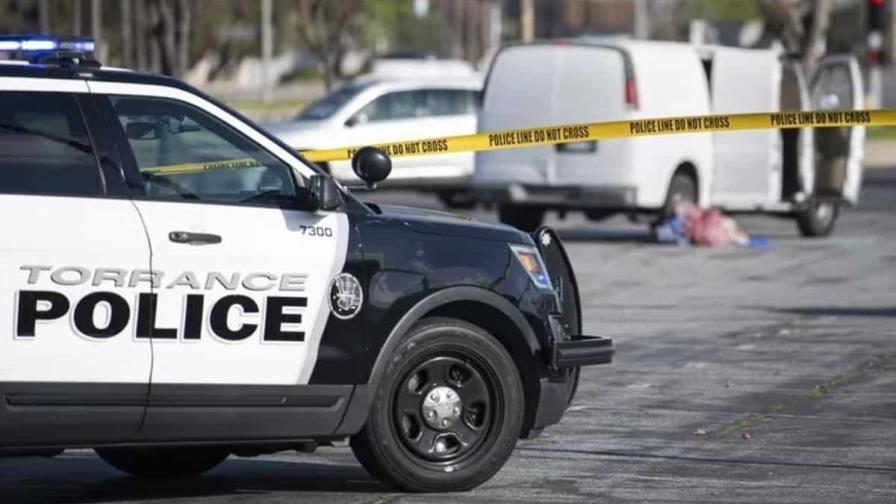 Muere mujer en tiroteo en condado Los Ángeles; hay cuatro heridos