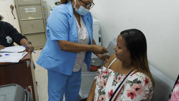 Pacientes con COVID-19 se mantienen estables y sin manifestaciones graves