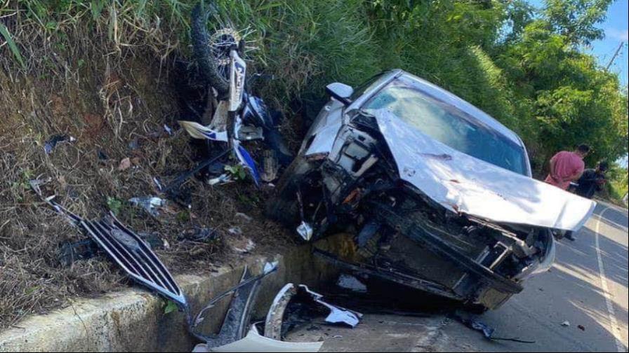Choque en carretera Miches-Bávaro deja dos personas gravemente heridas